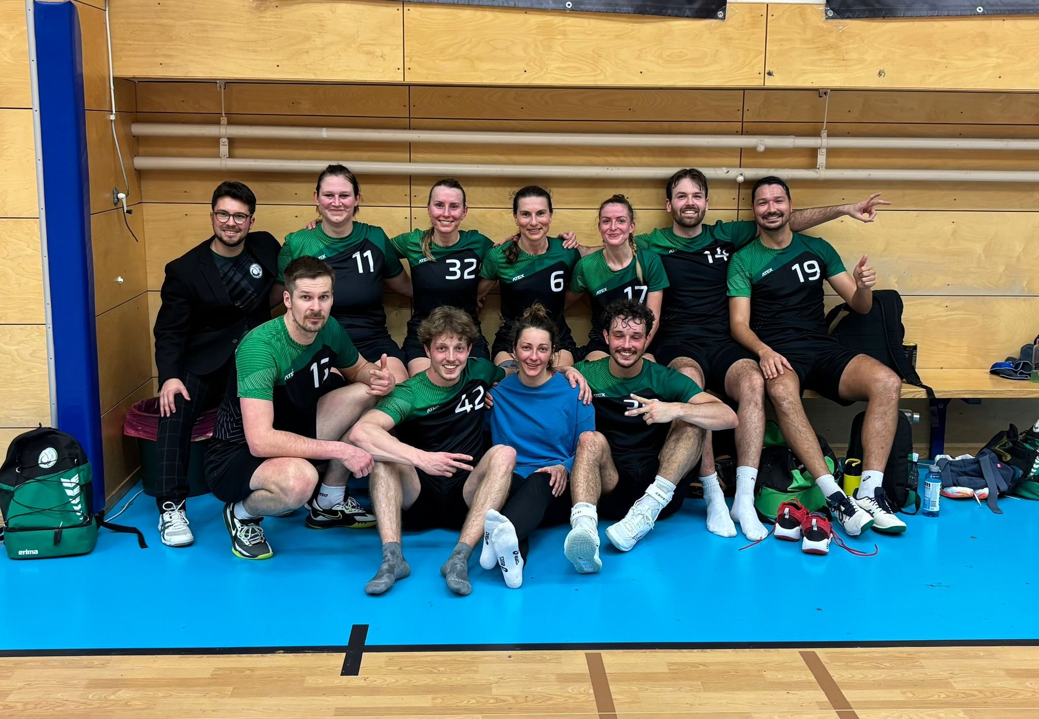       
          Českobudějovické čeká domácí semifinále a budou potřebovat vaší podporu!
      