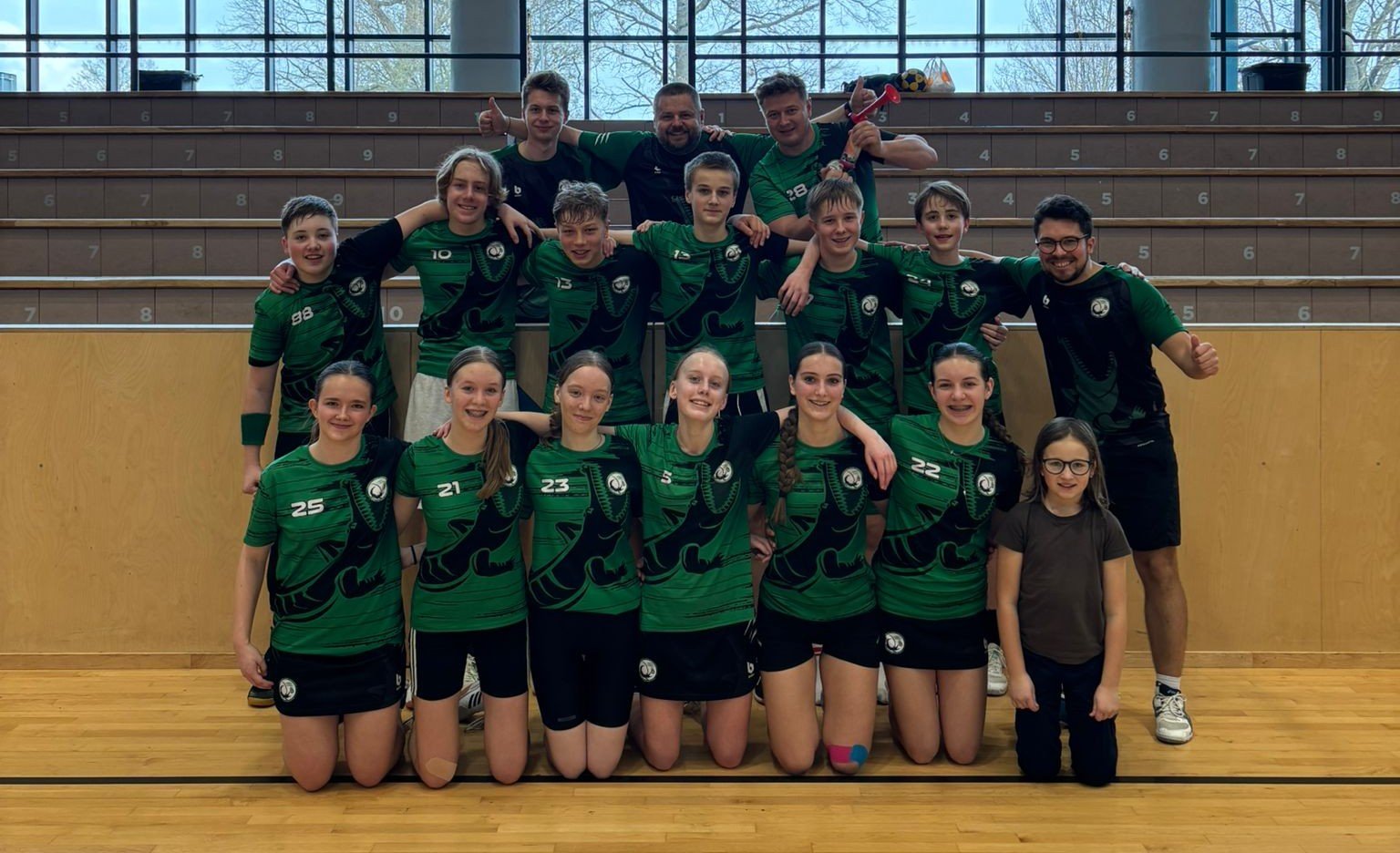       
          Starší žáci postupují do semifinále!
      